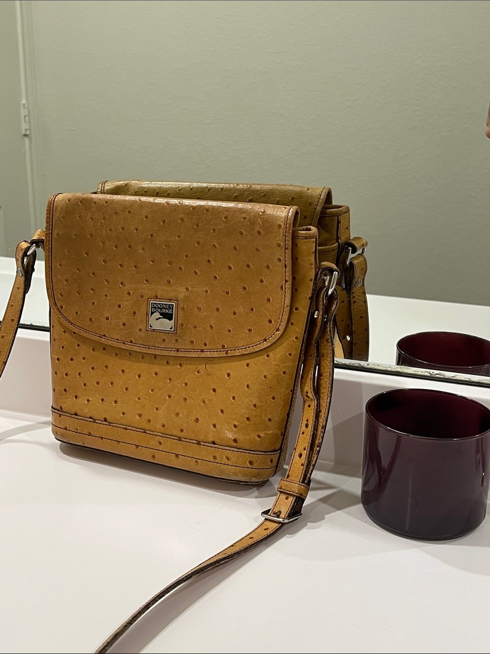 Vintage Dooney & Bourke ostrich tan leather bag